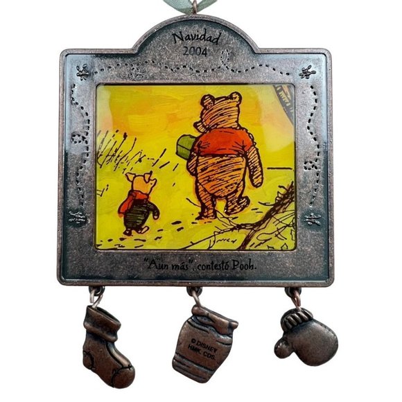 Disney Hallmark Christmas Ornament Winnie The Pooh Spanish Navidad 2004 - Picture 10 of 10